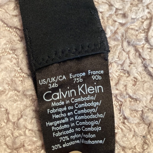 34B CALVIN KLEIN Push Up Bra - Picture 7 of 8